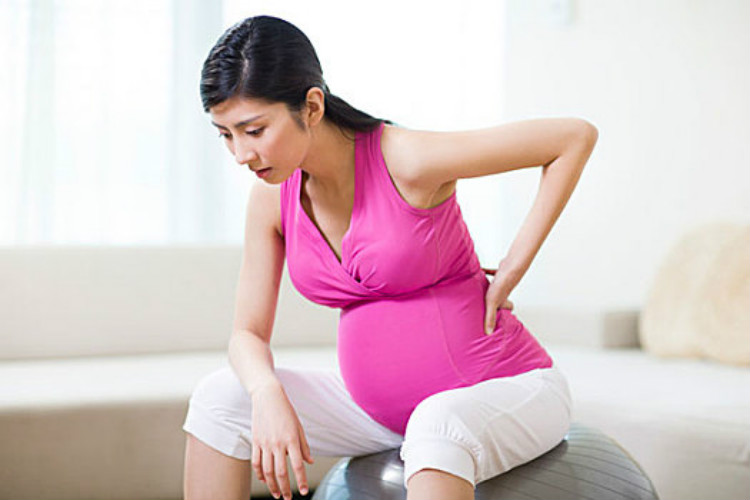 4步学会让你孕晚期不腰酸背痛,get