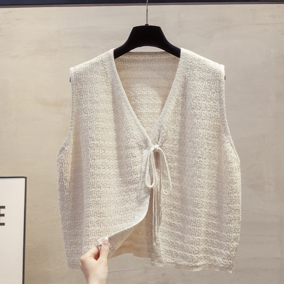 Lace-up cardigan bamboo joints knitted vest vest vest for women 2025 autumn and winter new loose outer wear horse clip sweater vest
Lace-up cardigan bamboo joints knitted vest vest vest for women 2025 autumn and winter new loose outer wear horse clip sweater vest