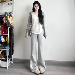 145cm Petite Women's Gray Flared Pants for Autumn, 150cm High-Waisted Slimming Casual Sweatpants, Yoga Micro-Flared Sports Pants, Size XS 145cm Petite Women's Gray Flared Pants for Autumn, 150cm High-Waisted Slimming Casual Sweatpants, Yoga Micro-Flared Sports Pants, Size XS