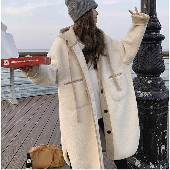 Fashionable and beautiful medium-length plush cotton jacket fake two-piece imitation lamb fur coat for women in autumn and winter loose high-end coat Fashionable and beautiful medium-length plush cotton jacket fake two-piece imitation lamb fur coat for women in autumn and winter loose high-end coat