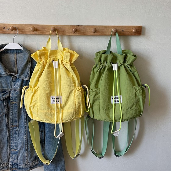 Nylon Canvas Backpack Women's 2025 New Casual Versatile Student Class Bag Outdoor Travel Mountaineering Backpack 
Nylon Canvas Backpack Women's 2025 New Casual Versatile Student Class Bag Outdoor Travel Mountaineering Backpack