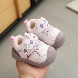 Winter Baby Girl Plush-Lined Walking Shoes for Infants Aged 0-1-3 Years, Cotton Shoes for Toddlers Aged 12 Months, Soft-Soled Shoes Winter Baby Girl Plush-Lined Walking Shoes for Infants Aged 0-1-3 Years, Cotton Shoes for Toddlers Aged 12 Months, Soft-Soled Shoes