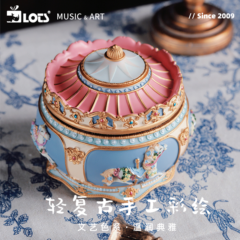 ロシア　木製　おもちゃ　オルゴール　ハンドメイド ロシア木製おもちゃオルゴールハンドメイド