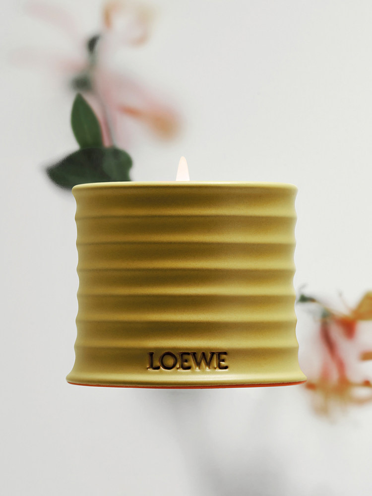 ロエベ ハニーサックルキャンドル スモール ロエベ ハニーサックル
