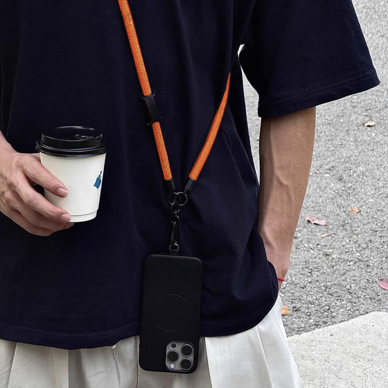 Faye Wong's same Japanese mobile phone lanyard can be used for backing mobile phone slanting sport neck mobile phone rope keychain pendant accessories
Faye Wong's same Japanese mobile phone lanyard can be used for backing mobile phone slanting sport neck mobile phone rope keychain pendant accessories