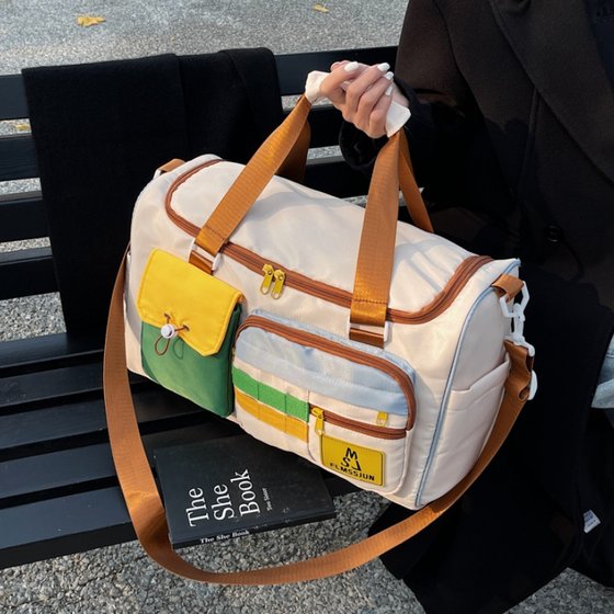 High-value women's large capacity cute duffle bag dopamine short-distance travel bag travel fitness crossbody bag
High-value women's large capacity cute duffle bag dopamine short-distance travel bag travel fitness crossbody bag