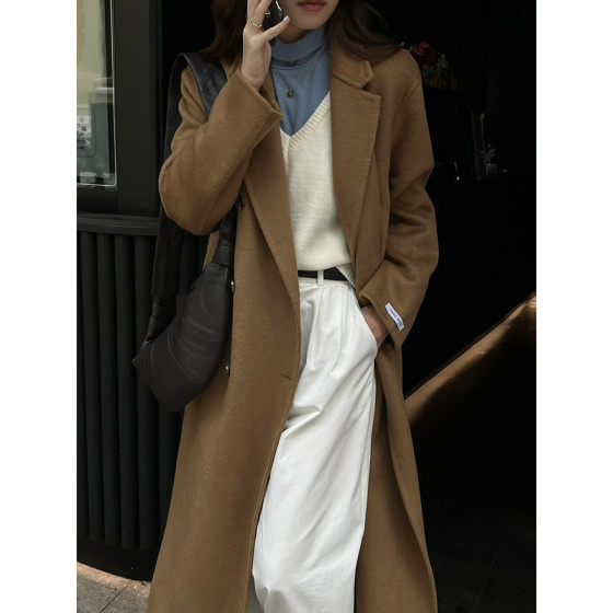 Korean woolen coat for women in autumn and winter 2025 new wool coat for winter small mid-length style super beautiful
Korean woolen coat for women in autumn and winter 2025 new wool coat for winter small mid-length style super beautiful