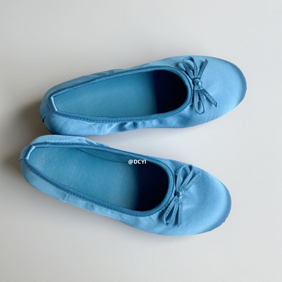 DCYI blue bow ballet single shoes for women with spring pedal satin blue shoes French Mary Jane flat shoes
DCYI blue bow ballet single shoes for women with spring pedal satin blue shoes French Mary Jane flat shoes