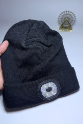Black new portable fashionable hat with LED light for outdoor sports Internet celebrity night walking lighting warm knitted hat Black new portable fashionable hat with LED light for outdoor sports Internet celebrity night walking lighting warm knitted hat