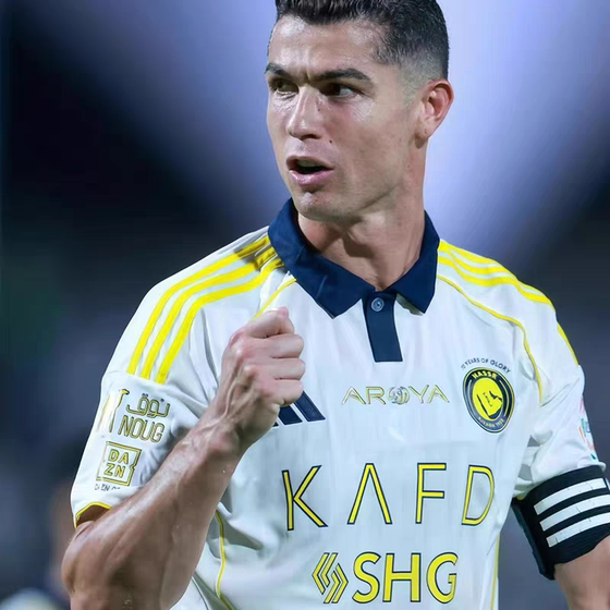 2526 Riyadh Victory Second Away Game No. 7 Ronaldo No. 10 Mane Player Edition Short Sleeve Football Sportswear
2526 Riyadh Victory Second Away Game No. 7 Ronaldo No. 10 Mane Player Edition Short Sleeve Football Sportswear