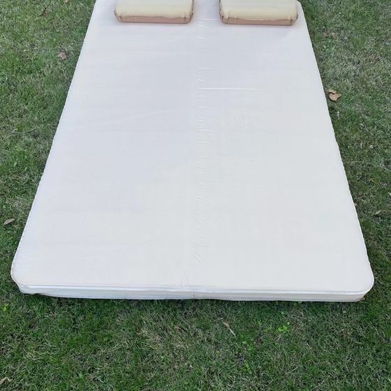 Outdoor automatic inflatable mattress camping mattress tent camping site equipped with double thickened tent mattress cheese camping
Outdoor automatic inflatable mattress camping mattress tent camping site equipped with double thickened tent mattress cheese camping