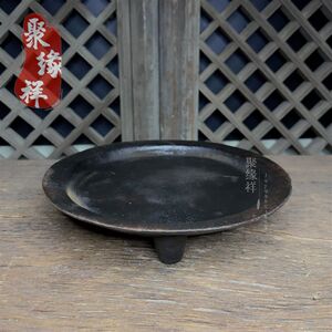 Household round cast iron ash-catching tray aromatherapy candle ash-proof chassis tea stove stove insulation pad carbon stove base 
Household round cast iron ash-catching tray aromatherapy candle ash-proof chassis tea stove stove insulation pad carbon stove base
