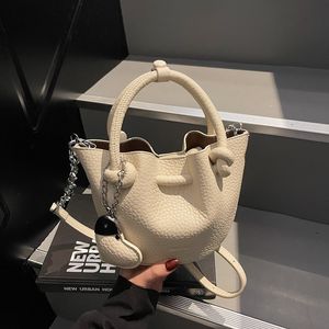 Super hot small bag for women 2025 new niche design chain bucket bag fashionable versatile one-shoulder crossbody bag 
Super hot small bag for women 2025 new niche design chain bucket bag fashionable versatile one-shoulder crossbody bag