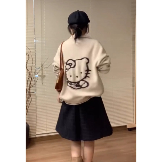 Huge and beautiful light-looking French lapel cat knitted cardigan for women lazy style sweater jacket early autumn chic top 
Huge and beautiful light-looking French lapel cat knitted cardigan for women lazy style sweater jacket early autumn chic top