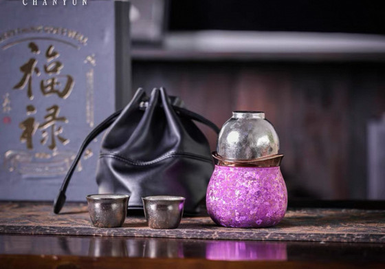 Twilight Purple Gourd Money Bag Pure Titanium Travel Tea Set One Pot Two Cups
Twilight Purple Gourd Money Bag Pure Titanium Travel Tea Set One Pot Two Cups