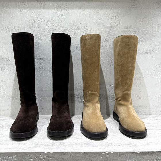 Xianfeng Mingdian genuine leather boots for women in Europe 2025 autumn and winter new European frosted leather round-toe sleeve fashion boots
Xianfeng Mingdian genuine leather boots for women in Europe 2025 autumn and winter new European frosted leather round-toe sleeve fashion boots