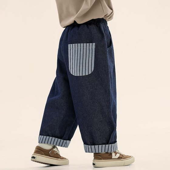 Children's trousers 2025 autumn new style for boys Korean style striped pocket patch loose straight baby jeans
Children's trousers 2025 autumn new style for boys Korean style striped pocket patch loose straight baby jeans