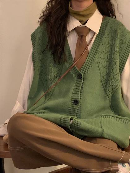 Two-piece suit Korean retro Hong Kong style V-neck knitted cardigan sweater vest vest female student + shirt tie
Two-piece suit Korean retro Hong Kong style V-neck knitted cardigan sweater vest vest female student + shirt tie