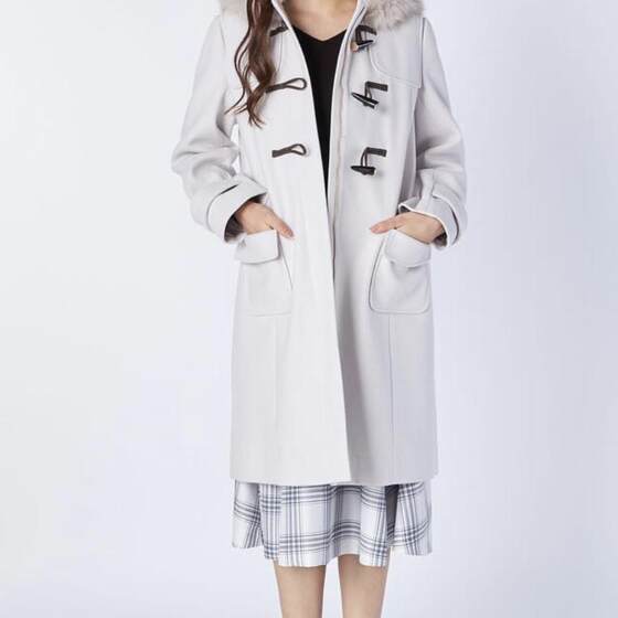 LAISSE P@SSE October new style horn button wool coat high-end mid-length wool coat for women
LAISSE P@SSE October new style horn button wool coat high-end mid-length wool coat for women