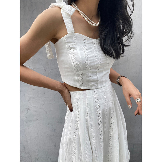 Fashion set female lace back zipper tie tie suspender top top, summer high waist ruffle stitching large skirt Fashion set female lace back zipper tie tie suspender top top, summer high waist ruffle stitching large skirt