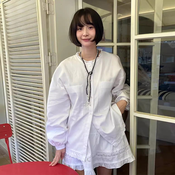 Liangliang Home Fashion Set White Spliced Lace Lace Shirt Women's Spring New High Waist Skirt Two-piece Set
Liangliang Home Fashion Set White Spliced Lace Lace Shirt Women's Spring New High Waist Skirt Two-piece Set