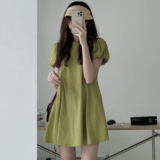 South Korea Chic Summer Summer Niche Circle Circles Folding Poison Bubble Sleeve Small A -line Short Dress Women
South Korea Chic Summer Summer Niche Circle Circles Folding Poison Bubble Sleeve Small A -line Short Dress Women