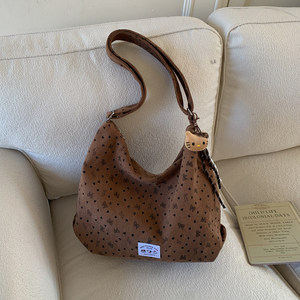 Corduroy bag women's 2025 new style small fresh shoulder bag large capacity tote bag class commuting crossbody bag 
Corduroy bag women's 2025 new style small fresh shoulder bag large capacity tote bag class commuting crossbody bag