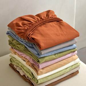 Class A long velvet cotton bed cover single piece 100 full cotton bed sheet pure cotton bed cover three-piece mattress protective cover dustproof dormitory 
Class A long velvet cotton bed cover single piece 100 full cotton bed sheet pure cotton bed cover three-piece mattress protective cover dustproof dormitory