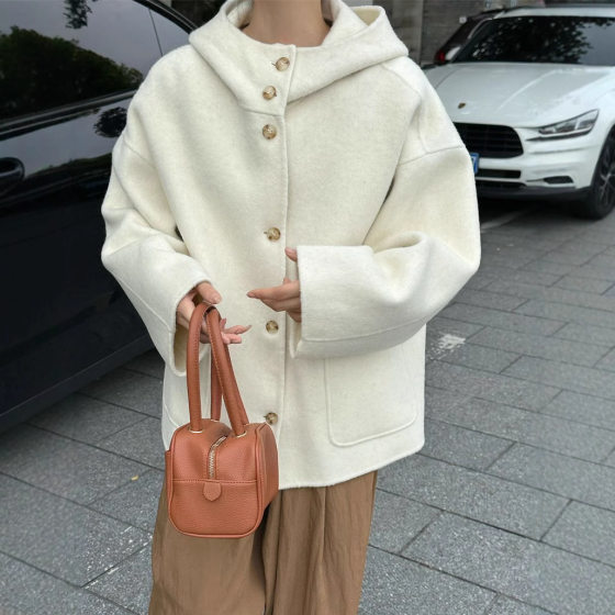 Mid-length hooded double-sided plush coat hooded stand collar thickened warm wool silhouette loose double-sided 2025
Mid-length hooded double-sided plush coat hooded stand collar thickened warm wool silhouette loose double-sided 2025