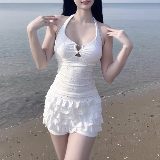 Special offer French women's high-end pure white halter neck split flat angle sexy vacation Korean ins style swimsuit
Special offer French women's high-end pure white halter neck split flat angle sexy vacation Korean ins style swimsuit