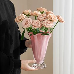 Vase with a Light Luxury and High-End Feel, Petal-Shaped Glass, French Style, Decorative Flower Vessel for Living Room, Fresh Flower Arrangement, Dining Table Centerpiece Vase with a Light Luxury and High-End Feel, Petal-Shaped Glass, French Style, Decorative Flower Vessel for Living Room, Fresh Flower Arrangement, Dining Table Centerpiece