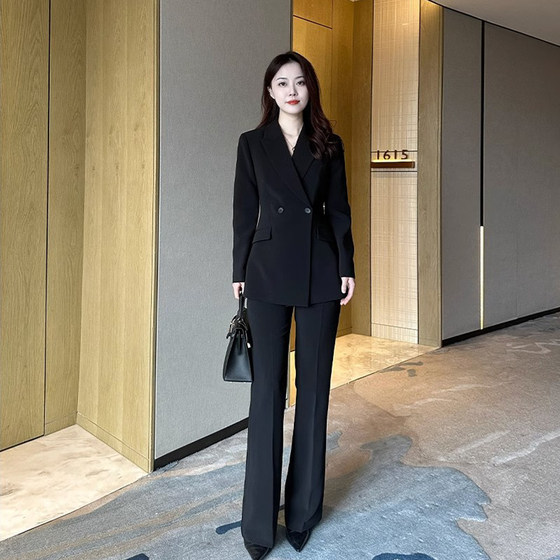 Black suit wide-leg pants suit work clothes for women commuting professional suit temperament Spring and autumn new high-end two-piece set
Black suit wide-leg pants suit work clothes for women commuting professional suit temperament Spring and autumn new high-end two-piece set
