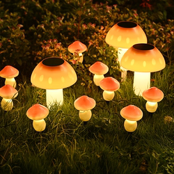 Solar Mushroom Night Light Outdoor Courtyard Garden Balcony Layout New Lawn Waterproof Landscape Decorative Lights Solar Mushroom Night Light Outdoor Courtyard Garden Balcony Layout New Lawn Waterproof Landscape Decorative Lights