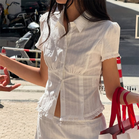 shemoda French POLO collar single-breasted lace pleated waist short-sleeved T-shirt top skirt skirt suit
shemoda French POLO collar single-breasted lace pleated waist short-sleeved T-shirt top skirt skirt suit