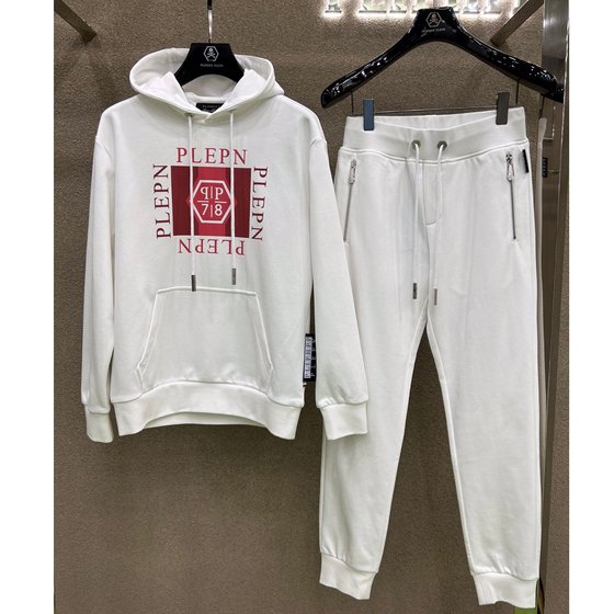 New autumn and winter men's PP high-luxury classic red label pure white casual sports suit hooded sweatshirt and sweatpants two-piece set
New autumn and winter men's PP high-luxury classic red label pure white casual sports suit hooded sweatshirt and sweatpants two-piece set