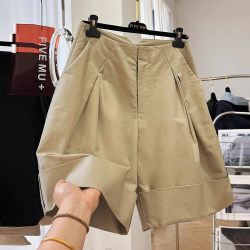 High-waisted women's casual cargo shorts High-waisted women's casual cargo shorts