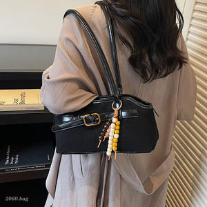Fashionable, exquisite, versatile, casual, Korean style, new temperament, one-shoulder portable 2025 autumn and winter women's tote bag 
Fashionable, exquisite, versatile, casual, Korean style, new temperament, one-shoulder portable 2025 autumn and winter women's tote bag