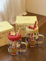 Yuemeng Tableware Girl's Love Graffiti High Borosilicate Glass Straw Cup with Lid Cute Creative Water Cup Hand Warmer Gift Yuemeng Tableware Girl's Love Graffiti High Borosilicate Glass Straw Cup with Lid Cute Creative Water Cup Hand Warmer Gift