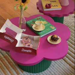 Cream style living room coffee table simple modern small apartment internet celebrity flower coffee table balcony round small tea table Cream style living room coffee table simple modern small apartment internet celebrity flower coffee table balcony round small tea table
