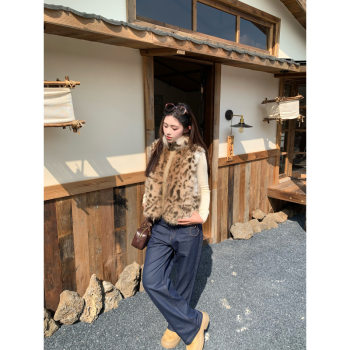 Leopard print plush vest niche warm fur coat for women Leopard print plush vest niche warm fur coat for women