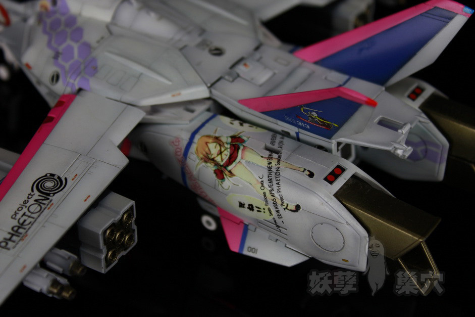 «Роботек» (Robotech) yamato 1/60 vf-1 完结纪念展示