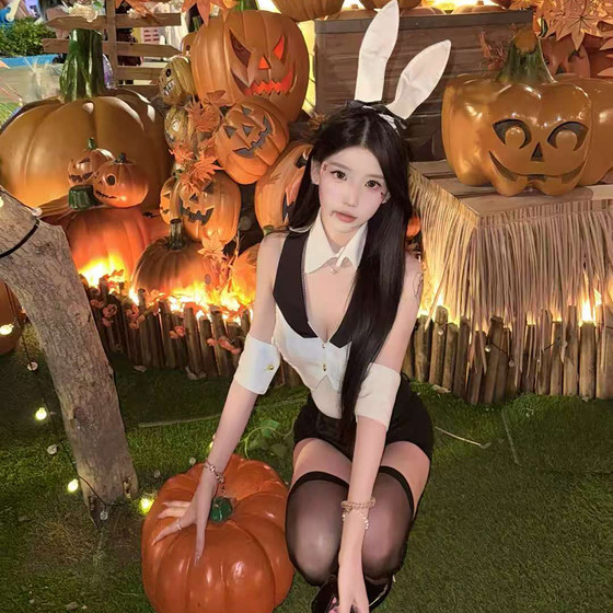 Bunny girl cos costume Halloween costume female role-playing women's clothing daily wearable adult clothes dress up costume
Bunny girl cos costume Halloween costume female role-playing women's clothing daily wearable adult clothes dress up costume
