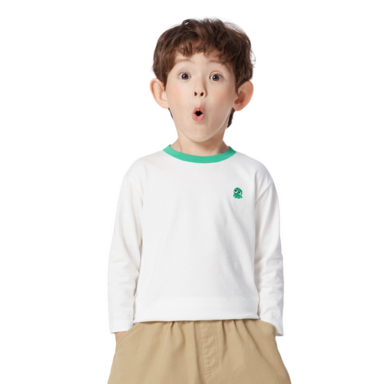 Balabala children's clothing, children's long-sleeved T-shirts, boys and girls 2025 spring and autumn clothing new pure cotton baby base shirt 
Balabala children's clothing, children's long-sleeved T-shirts, boys and girls 2025 spring and autumn clothing new pure cotton baby base shirt