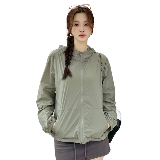 Sunscreen clothes for women in summer 2025 new UV anti-illuminated silk long-sleeved ultra-thin cardigan jacket for cycling sunscreen
Sunscreen clothes for women in summer 2025 new UV anti-illuminated silk long-sleeved ultra-thin cardigan jacket for cycling sunscreen
