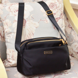 Middle-Aged Women's Oxford Cloth Crossbody Bag, Simple and Versatile, Mother's Style Shoulder Bag, Multi-Layered, Lightweight, Waterproof Nylon Bag Middle-Aged Women's Oxford Cloth Crossbody Bag, Simple and Versatile, Mother's Style Shoulder Bag, Multi-Layered, Lightweight, Waterproof Nylon Bag