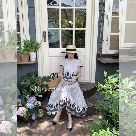 No errors, age-reducing, slimming, heavy-duty embroidered striped top + skirt suit 2025 summer new style
No errors, age-reducing, slimming, heavy-duty embroidered striped top + skirt suit 2025 summer new style