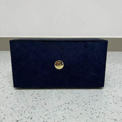 Guerlain Blue Velvet Makeup Box Simple and Fashion Storage Guerlain Blue Velvet Makeup Box Simple and Fashion Storage