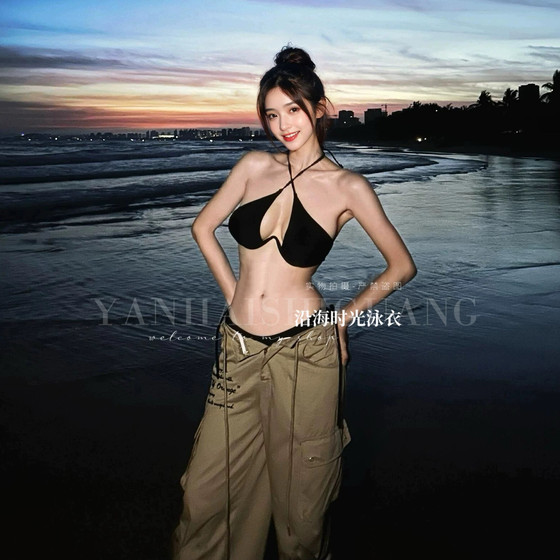 Swimsuit Female Sex Hollow Neck Split Bikini Small Chest Steel Support Gathering to Show Chest Ins Vacation Hot Spring Swimsuit
Swimsuit Female Sex Hollow Neck Split Bikini Small Chest Steel Support Gathering to Show Chest Ins Vacation Hot Spring Swimsuit