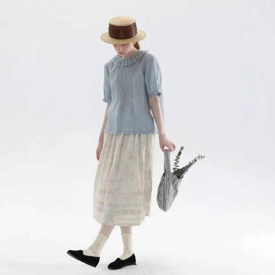Clothes for women, summer suit, ramie shirt, short-sleeved shirt, C0106 elastic waist, jacquard a-line skirt, C0107
Clothes for women, summer suit, ramie shirt, short-sleeved shirt, C0106 elastic waist, jacquard a-line skirt, C0107