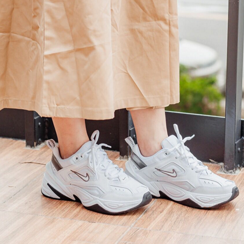 Nike M2K Tekno 扎染白银 Nike M2K Tekno 扎染白银